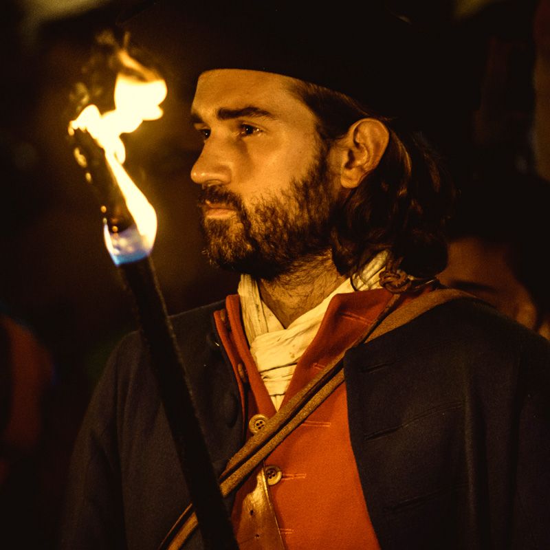 Barcelona, Spain. 10 September, 2017: A Catalan 'Miquelet' in his historic costume takes part in a pro-independence torch procession through Barcelona's "El Borne" quarter on Catalonia's National Day eve