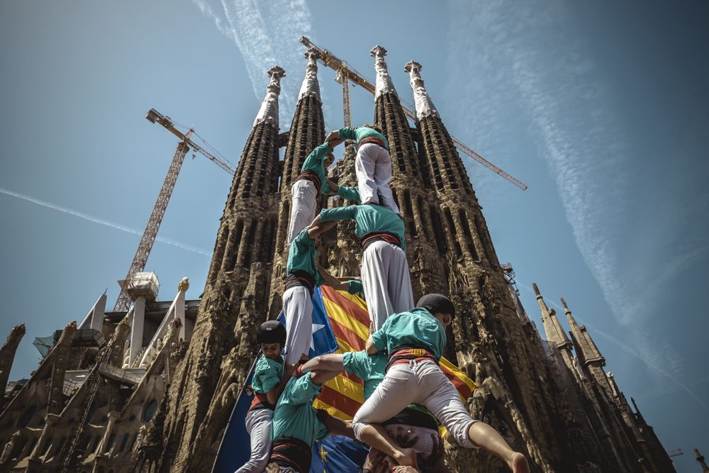 June 8th, 2014. Barcelona, Spain: The castellers of the 'Sagrada Famila' gather to build a "human tower for democracy" in front of the 'Sagrada Familia'