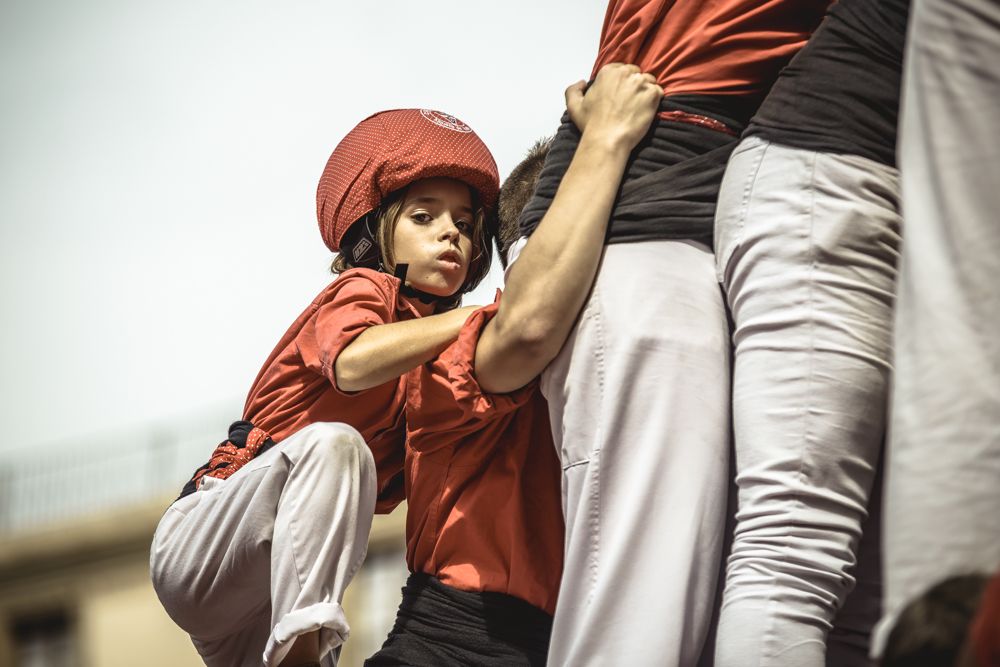 Barcelona, Spain. 25 September, 2016: The 'Colla Jove Xiquets de Valls' build a human tower during Barcelona's city holiday 'La Merce'